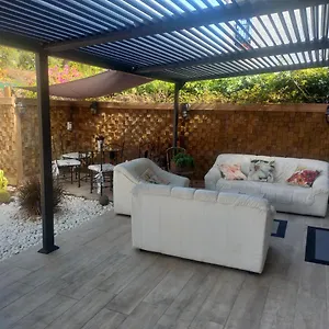 Bonita En Esquina , Marbellac Espagne